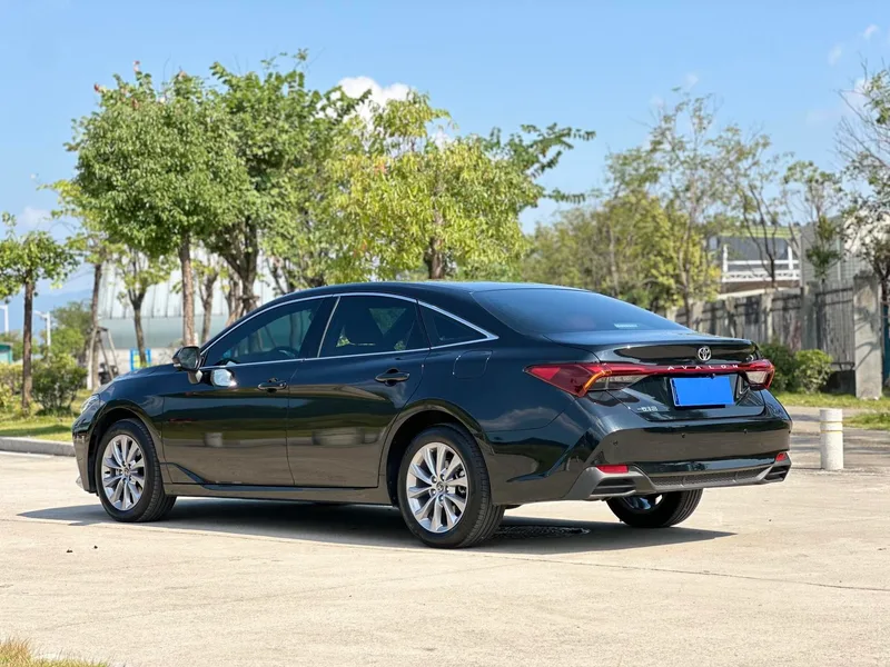 Toyota Avalon 2026 2.0L CVT Versión emprendedora exterior foto 4 Toyota Avalon 2026 2.0L CVT Versión emprendedora exterior foto 4