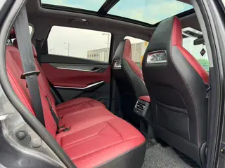 Changan CS75 PLUS 2022 Segunda generación 2.0T Tipo de lujo automático interior foto 10