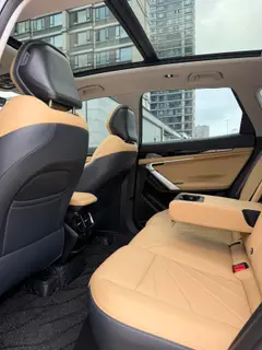 Geely Boyue L 2023 2.0TD DCT Premium Trim interior photo 15 Geely Boyue L 2023 2.0TD DCT Premium Trim interior photo 15