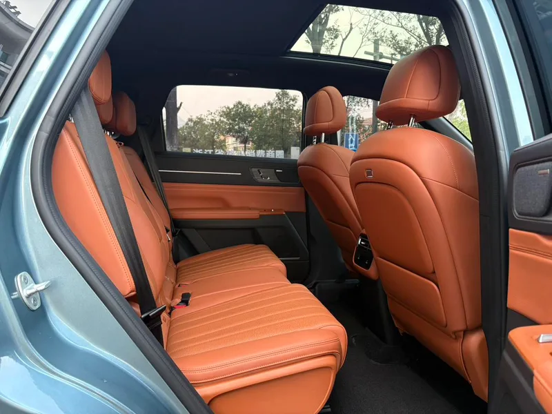 Jetour X70L 2026 2.0TD 8AT Flagship interior photo 7 Jetour X70L 2026 2.0TD 8AT Flagship interior photo 7