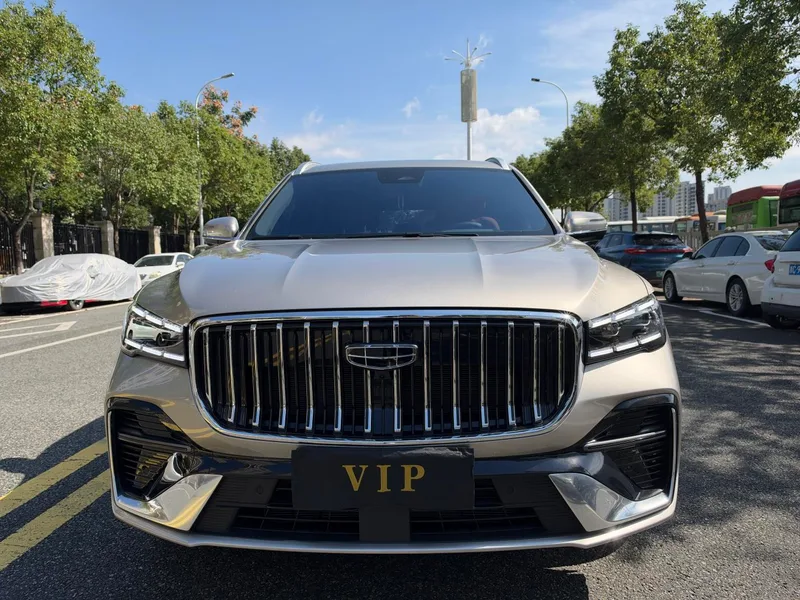 Geely Monjaro 2026 i-HEV Hybrid Zhiqing 1.5T Edición Star Han exterior foto 2 Geely Monjaro 2026 i-HEV Hybrid Zhiqing 1.5T Edición Star Han exterior foto 2