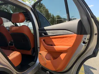 Geely Monjaro 2026 i-HEV Hybrid Zhiqing 1.5T Edición Star Han interior foto 14 Geely Monjaro 2026 i-HEV Hybrid Zhiqing 1.5T Edición Star Han interior foto 14