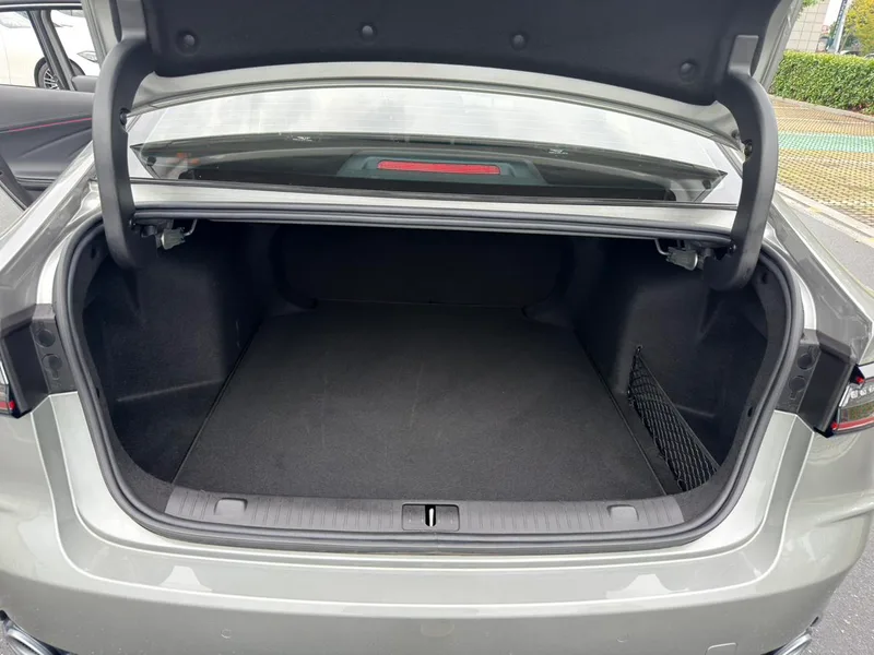 Chery Arrizo 8 2024 1.6TGDI DCT wisdom interior photo 16 Chery Arrizo 8 2024 1.6TGDI DCT wisdom interior photo 16
