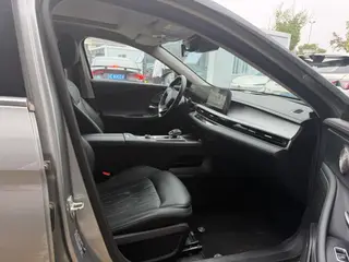 Chery Arrizo 8 2024 1.6TGDI DCT wisdom interior photo 12 Chery Arrizo 8 2024 1.6TGDI DCT wisdom interior photo 12