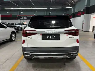 Kia Run 2021 1.5L CVT Trend Edition exterior photo 9