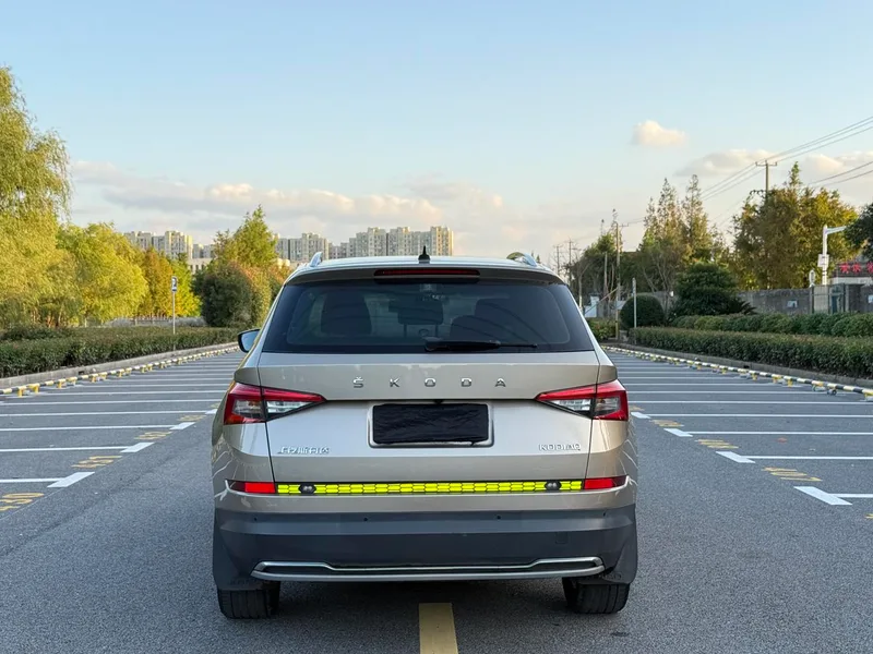 Skoda Kodiaq 2018 TSI380 7 Versión insignia de tracción en las cuatro ruedas exterior foto 6 Skoda Kodiaq 2018 TSI380 7 Versión insignia de tracción en las cuatro ruedas exterior foto 6