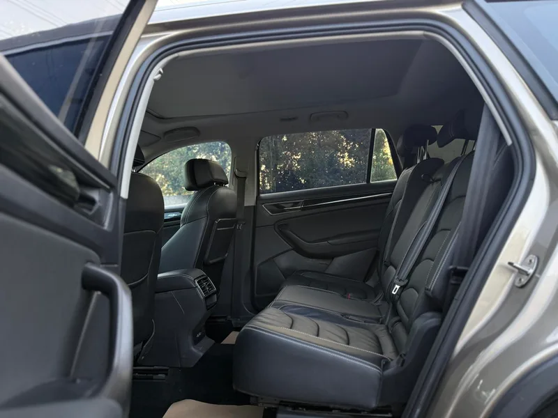 Skoda Kodiaq 2018 TSI380 7 Versión insignia de tracción en las cuatro ruedas interior foto 12 Skoda Kodiaq 2018 TSI380 7 Versión insignia de tracción en las cuatro ruedas interior foto 12