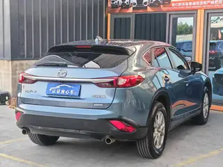 Mazda CX-4 2018 2.0L Automatic two-wheel drive blue sky grade version interior photo 7 Mazda CX-4 2018 2.0L Automatic two-wheel drive blue sky grade version interior photo 7