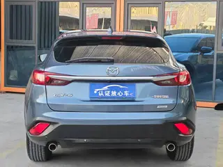 Mazda CX-4 2018 2.0L Automatic two-wheel drive blue sky grade version interior photo 8 Mazda CX-4 2018 2.0L Automatic two-wheel drive blue sky grade version interior photo 8