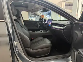 Chery Arrizo 8 PRO 2025 1.6T DCT Luxury type+ interior photo 7 Chery Arrizo 8 PRO 2025 1.6T DCT Luxury type+ interior photo 7