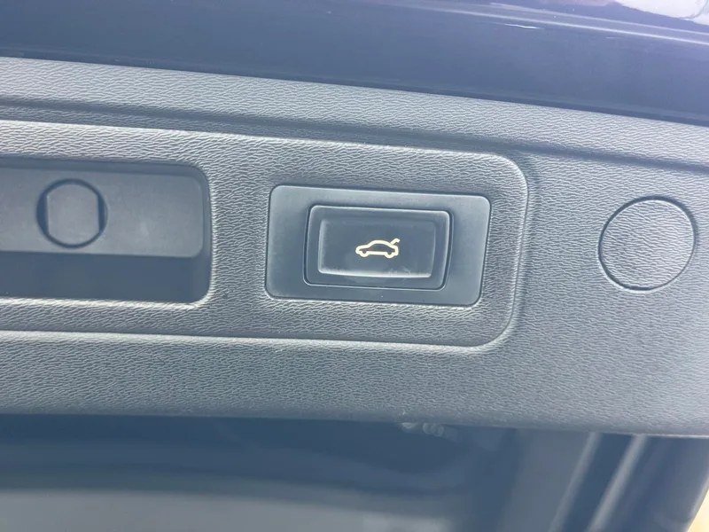 Jetour X70 PLUS 2025 1.5T 6DCT Edición de lujo 5 Asiento interior foto 19 Jetour X70 PLUS 2025 1.5T 6DCT Edición de lujo 5 Asiento interior foto 19
