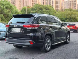 Toyota Highlander 2018 2.0T Four-wheel drive deluxe edition 7 seat Country VI exterior photo 5 Toyota Highlander 2018 2.0T Four-wheel drive deluxe edition 7 seat Country VI exterior photo 5