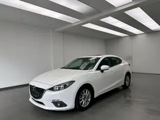 Mazda Mazda3 Axela 2016 Tres volúmenes 1.5L Automático de lujo exterior foto 1 Mazda Mazda3 Axela 2016 Tres volúmenes 1.5L Automático de lujo exterior foto 1