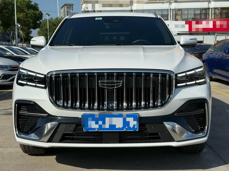 Geely Monjaro 2026 2.0TD High-power automatic two-wheel drive oriental obsidian star version exterior photo 2 Geely Monjaro 2026 2.0TD High-power automatic two-wheel drive oriental obsidian star version exterior photo 2