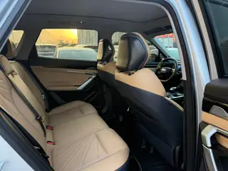 Geely Boyue L 2023 1.5TD DCT Acabado premium interior foto 10 Geely Boyue L 2023 1.5TD DCT Acabado premium interior foto 10