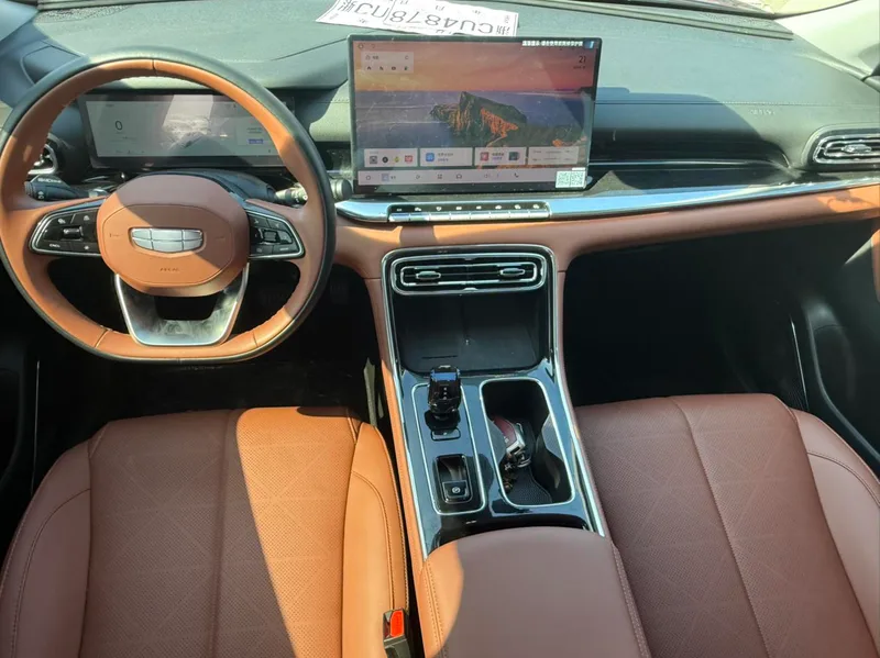 Geely Emgrand 2026 5th Gen 1.5T DCT Flagship interior photo 10 Geely Emgrand 2026 5th Gen 1.5T DCT Flagship interior photo 10