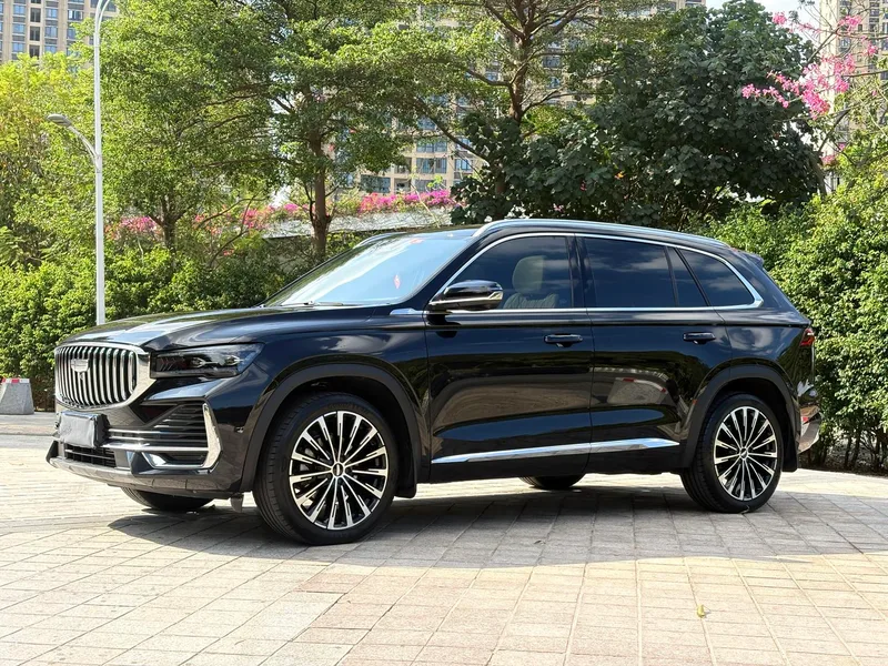 Geely Monjaro 2025 2.0TD High-power automatic two-wheel drive oriental obsidian star version exterior photo 1 Geely Monjaro 2025 2.0TD High-power automatic two-wheel drive oriental obsidian star version exterior photo 1