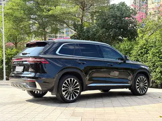 Geely Monjaro 2025 2.0TD High-power automatic two-wheel drive oriental obsidian star version interior photo 9 Geely Monjaro 2025 2.0TD High-power automatic two-wheel drive oriental obsidian star version interior photo 9