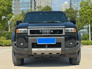 Toyota Prado 2026 2.4T Dual Power All-powerful TX version 5 seat exterior photo 2 Toyota Prado 2026 2.4T Dual Power All-powerful TX version 5 seat exterior photo 2