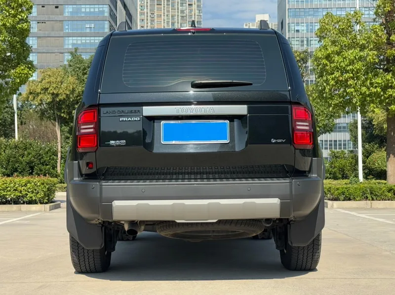 Toyota Prado 2026 2.4T Dual Power All-powerful TX version 5 seat exterior photo 6 Toyota Prado 2026 2.4T Dual Power All-powerful TX version 5 seat exterior photo 6