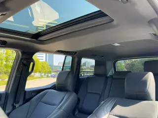 Toyota Prado 2026 2.4T Dual Power All-powerful TX version 5 seat interior photo 20 Toyota Prado 2026 2.4T Dual Power All-powerful TX version 5 seat interior photo 20