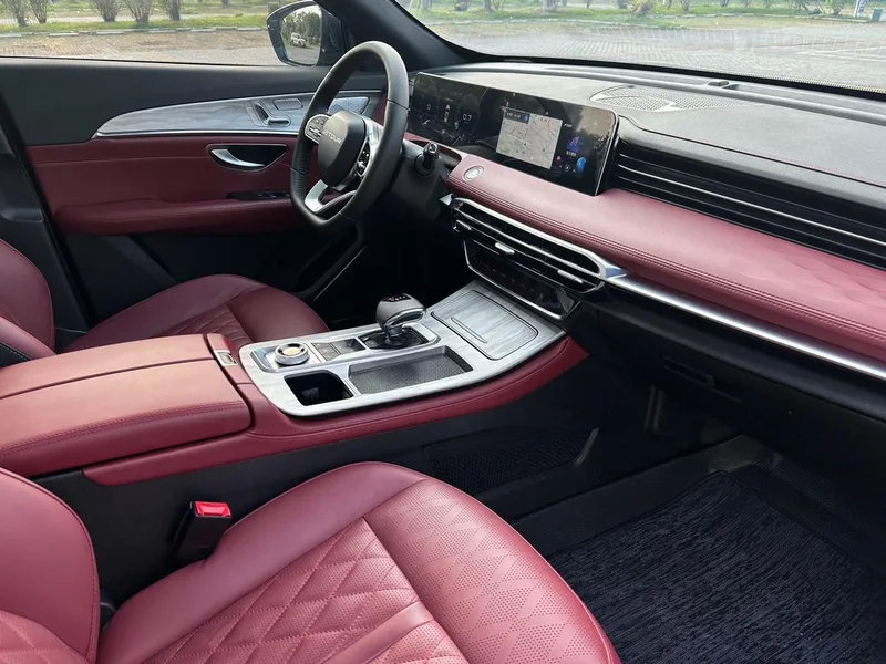 Jetour X70 PLUS 2023 1.6T DCT Strong person 7 seat interior photo 17