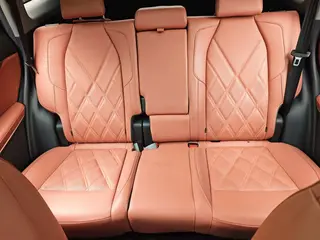 Changan CS75 PLUS 2023 Tercera generación 1.5T Automático de lujo interior foto 9 Changan CS75 PLUS 2023 Tercera generación 1.5T Automático de lujo interior foto 9