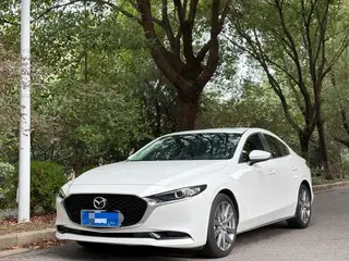 Mazda Mazda3 Axela 2022 2.0L Automatic quality dazzle version exterior photo 1 Mazda Mazda3 Axela 2022 2.0L Automatic quality dazzle version exterior photo 1