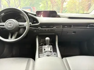 Mazda Mazda3 Axela 2022 2.0L Automatic quality dazzle version interior photo 7 Mazda Mazda3 Axela 2022 2.0L Automatic quality dazzle version interior photo 7