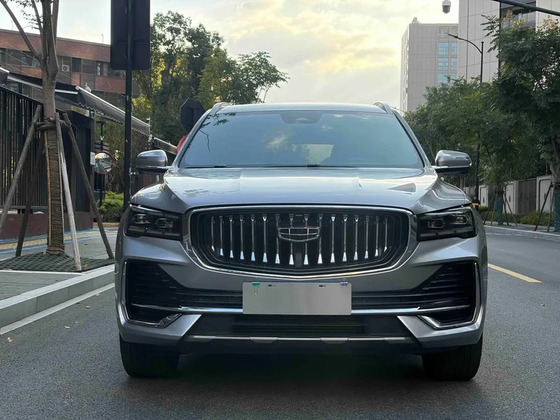 Geely Monjaro 2021 2.0TD DCT EVO Two-drive flagship type exterior photo 2 Geely Monjaro 2021 2.0TD DCT EVO Two-drive flagship type exterior photo 2