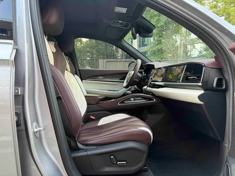 Geely Monjaro 2021 2.0TD DCT EVO Two-drive flagship type exterior photo 9 Geely Monjaro 2021 2.0TD DCT EVO Two-drive flagship type exterior photo 9
