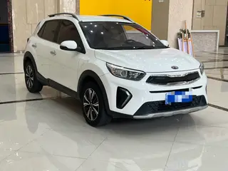 Kia Stonic 2019 1.4L Automatic Sports Edition Country VI exterior photo 3 Kia Stonic 2019 1.4L Automatic Sports Edition Country VI exterior photo 3
