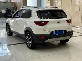 Kia Stonic 2019 1.4L Automatic Sports Edition Country VI exterior photo 6 Kia Stonic 2019 1.4L Automatic Sports Edition Country VI exterior photo 6