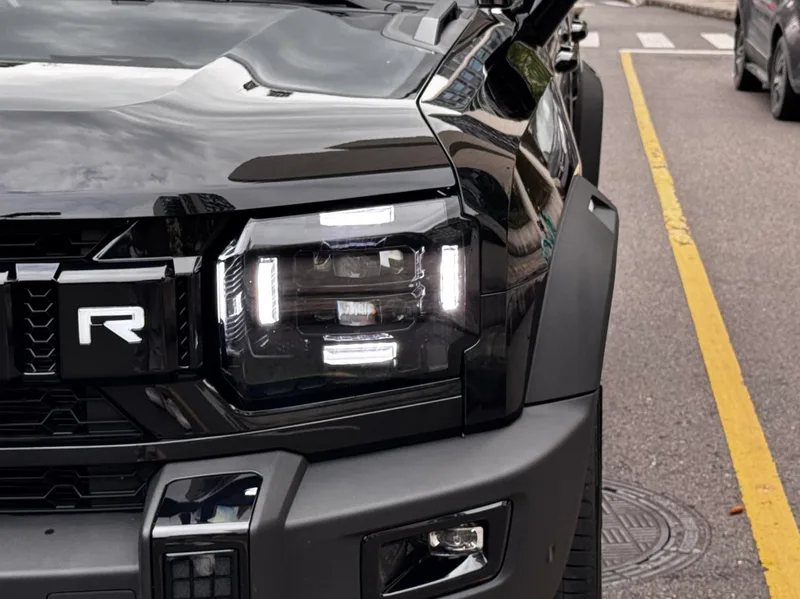Jetour T2 2026 Horse Edition 2.0TD XWD Time travel exterior photo 4 Jetour T2 2026 Horse Edition 2.0TD XWD Time travel exterior photo 4