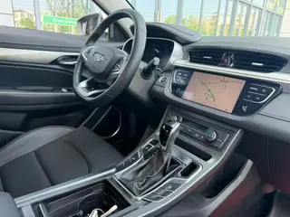 Geely Emgrand 2020 1.5L CVT Up version interior photo 9 Geely Emgrand 2020 1.5L CVT Up version interior photo 9