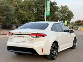 Toyota Levin 2023 185T Edición de lujo exterior foto 4 Toyota Levin 2023 185T Edición de lujo exterior foto 4