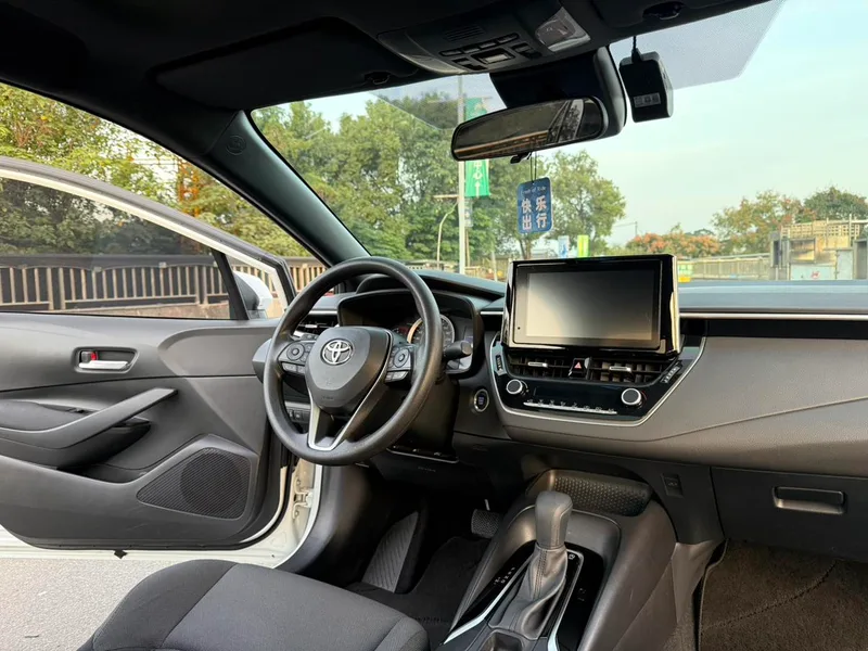 Toyota Levin 2023 185T Edición de lujo interior foto 7 Toyota Levin 2023 185T Edición de lujo interior foto 7