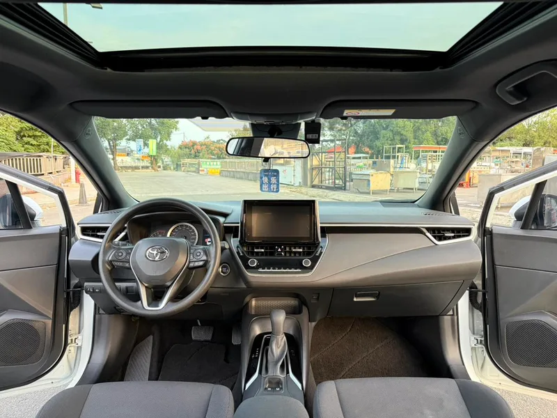 Toyota Levin 2023 185T Edición de lujo interior foto 8 Toyota Levin 2023 185T Edición de lujo interior foto 8
