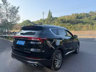 Jetour X70 PLUS 2023 1.5T DCT Brave person PLUS 7 seat interior photo 9 Jetour X70 PLUS 2023 1.5T DCT Brave person PLUS 7 seat interior photo 9