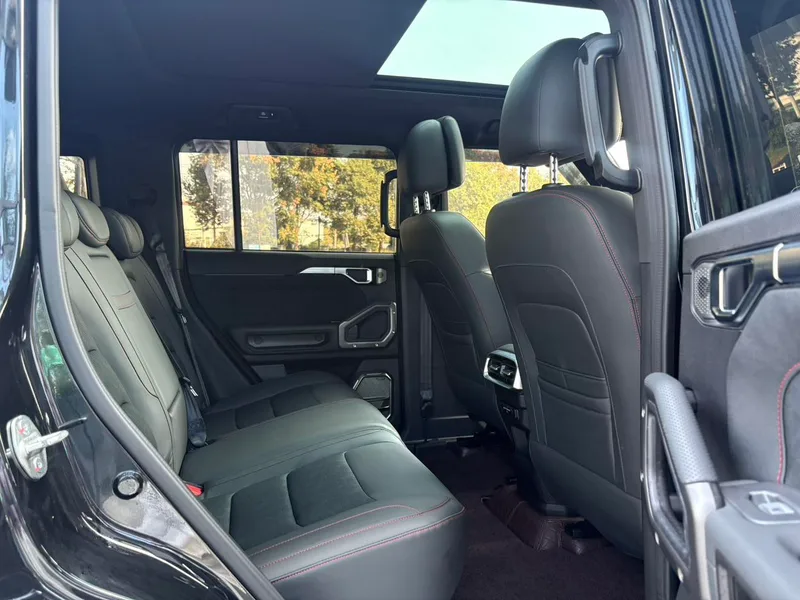 Jetour T2 2023 2.0TD Four-wheel drive Time travel PRO+ interior photo 7 Jetour T2 2023 2.0TD Four-wheel drive Time travel PRO+ interior photo 7