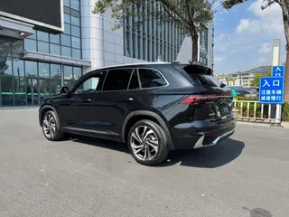 Geely Monjaro 2024 2.0TD High-power automatic two-wheel drive skyline version exterior photo 7 Geely Monjaro 2024 2.0TD High-power automatic two-wheel drive skyline version exterior photo 7