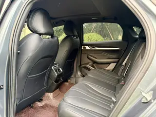 Geely Preface 2025 1.5T Oriente Yao Edición Kunlun interior foto 12 Geely Preface 2025 1.5T Oriente Yao Edición Kunlun interior foto 12
