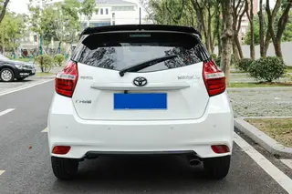 Toyota Yaris L 2021 1.5L CVT Version leader extérieur photo 3