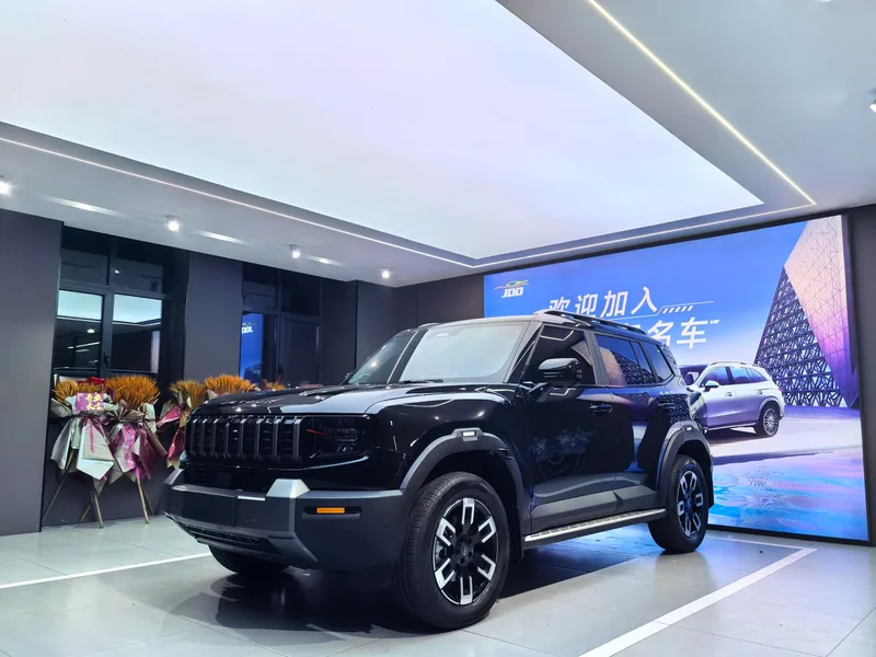 Jetour Freedom 2026 2.0TD XWD Conquer exterior photo 1 Jetour Freedom 2026 2.0TD XWD Conquer exterior photo 1