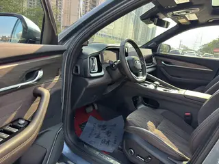 Geely Monjaro 2026 2.0TD High-power automatic four-wheel drive oriental obsidian full moon version exterior photo 4 Geely Monjaro 2026 2.0TD High-power automatic four-wheel drive oriental obsidian full moon version exterior photo 4