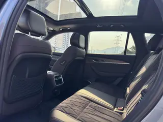 Geely Monjaro 2026 2.0TD High-power automatic four-wheel drive oriental obsidian full moon version exterior photo 5 Geely Monjaro 2026 2.0TD High-power automatic four-wheel drive oriental obsidian full moon version exterior photo 5