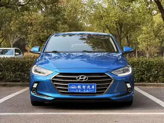 Hyundai Elantra Lingdong 2018 1.4T Double embrayage et éblouissement Type de vitalité extérieur photo 2