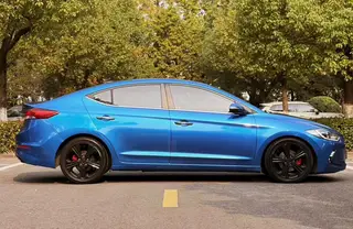 Hyundai Elantra Lingdong 2018 1.4T Double embrayage et éblouissement Type de vitalité extérieur photo 4