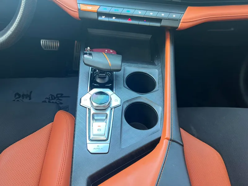Changan UNI-V 2023 1.5T Sports version interior photo 13 Changan UNI-V 2023 1.5T Sports version interior photo 13