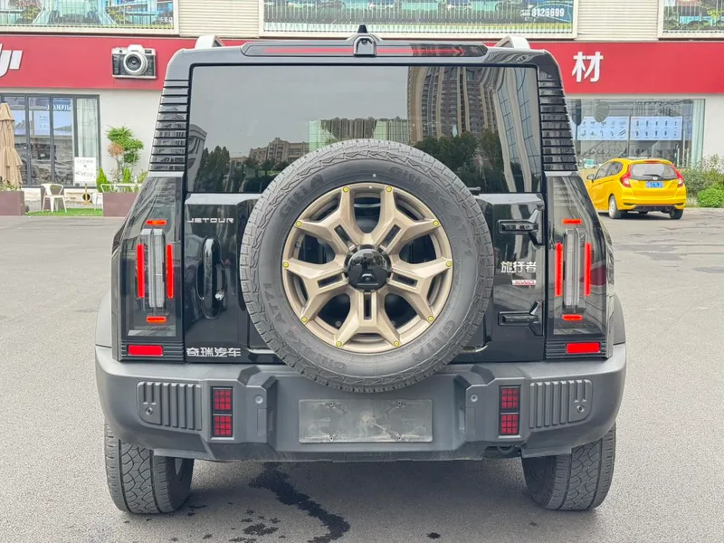 Jetour T2 2023 2.0TD Four-wheel drive Conquer PRO interior photo 6 Jetour T2 2023 2.0TD Four-wheel drive Conquer PRO interior photo 6